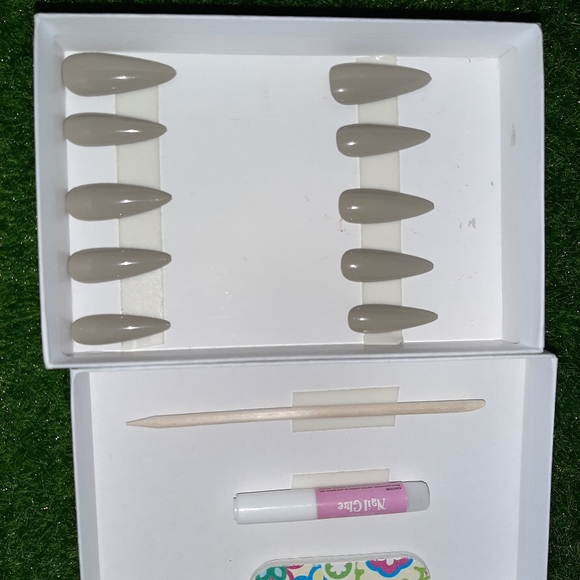 No refund cafe con leche nails latte nails coffee - Picture 6 of 6